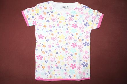 Tričko s ružovým okrajom, 110