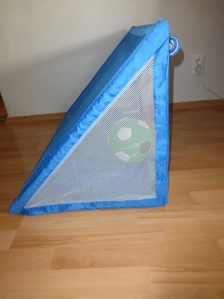 Futbalová brána ikea + lopta,
