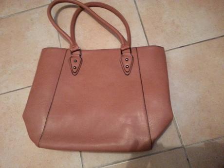 Dámska kabelka, 