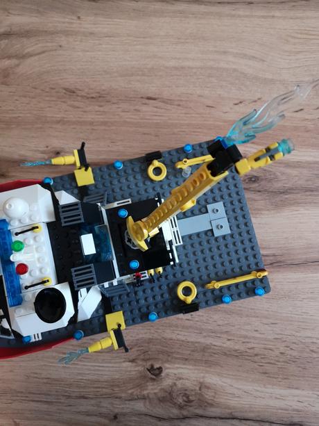 Lego city 60109 hasičský čln / loď,