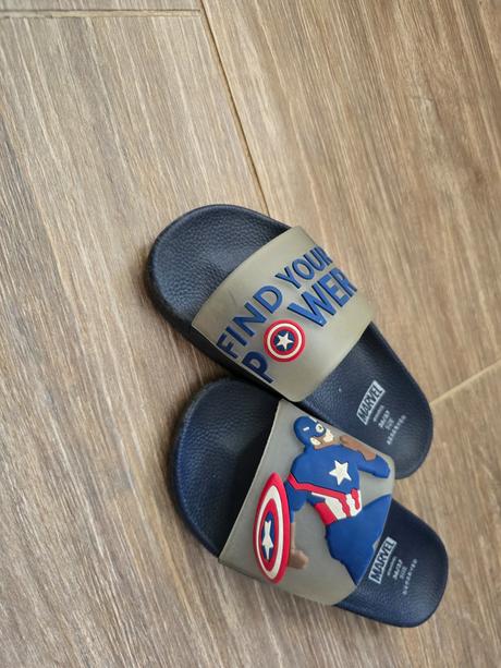 Šlapky č.36-37 marvel, marvel,36