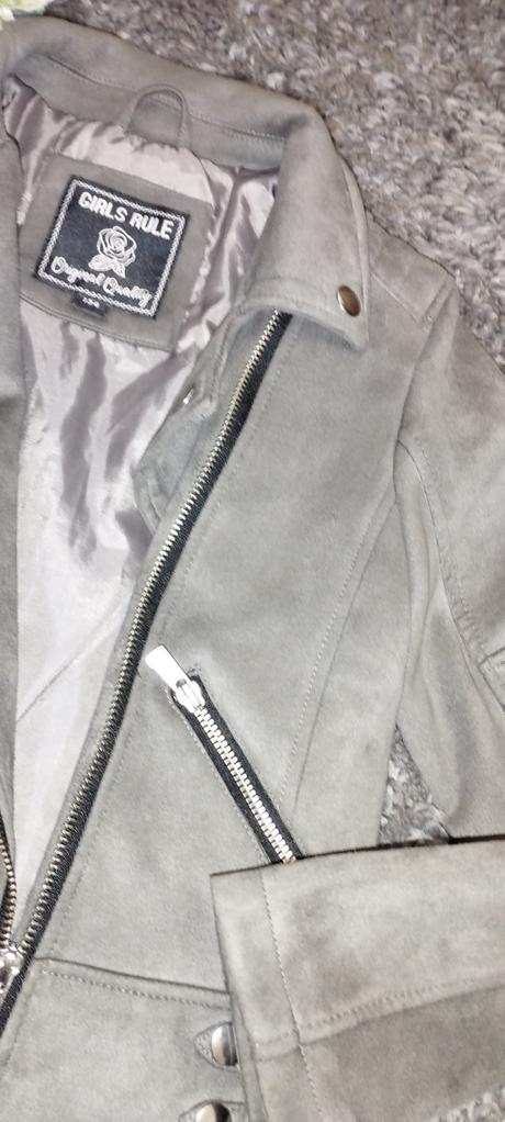 Štýlová bunda, 134