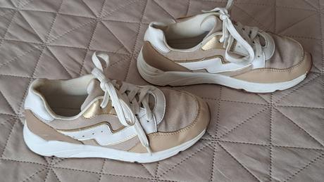 Botasky č.33, graceland,33