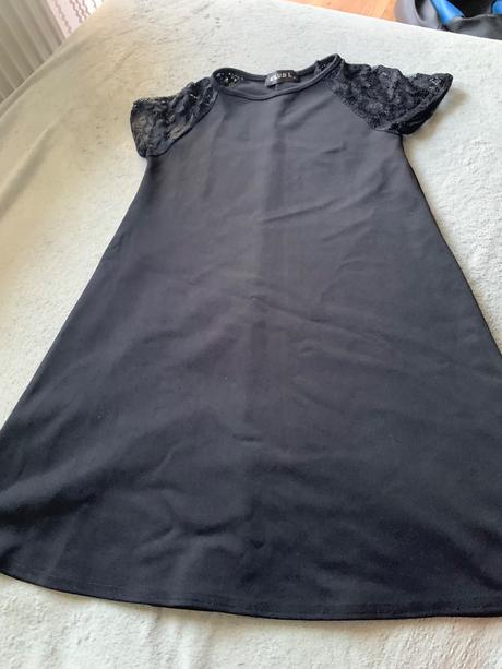 Dievcenske saty, 158