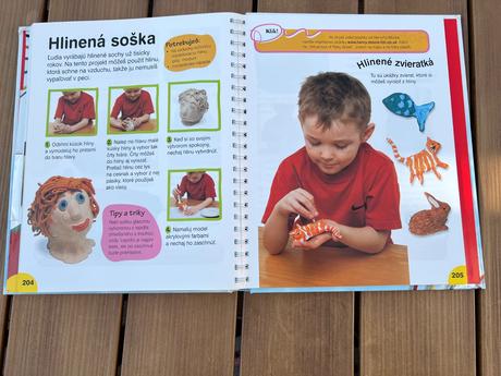 Velikanska kniha pre tvorive deti, 