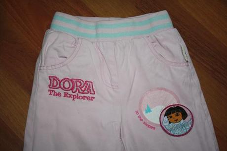 Nohavice s dorou, 98