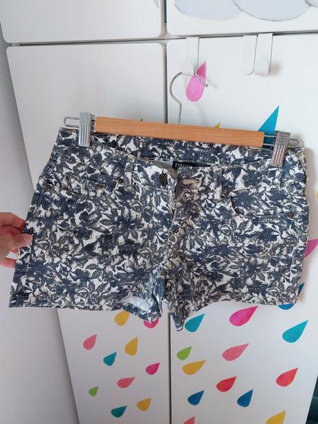 Damske sortky kratasy riflove, esmara,36