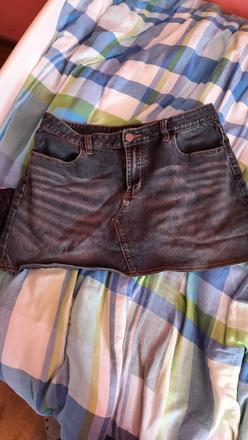 Damska sukna, amisu,40