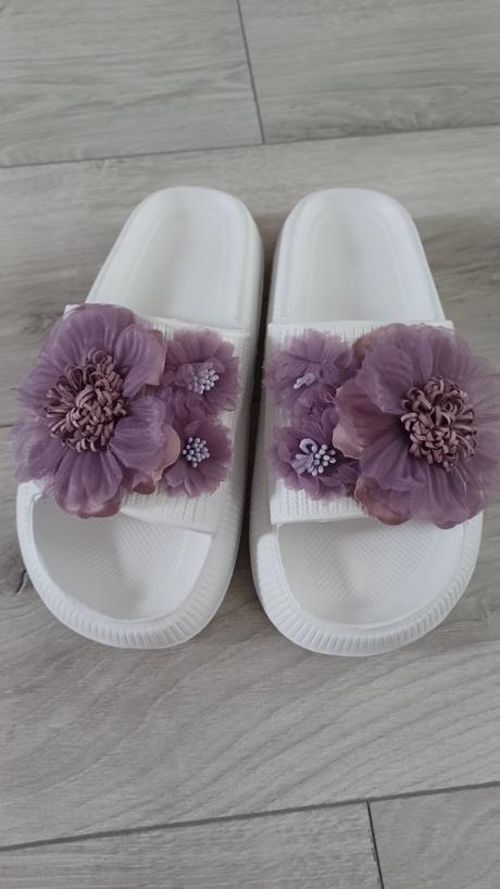 Dámske šľapky, 37