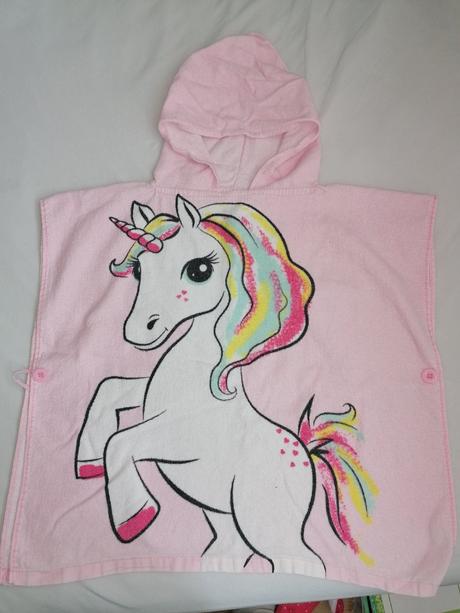 Uterák cez hlavičku 60x60cm pončo, 