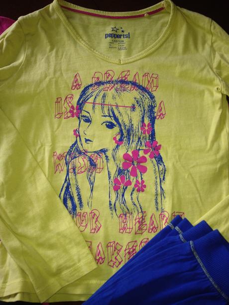 Dievčenské pyžamá veľ.122/128-cena spolu, pepperts,122