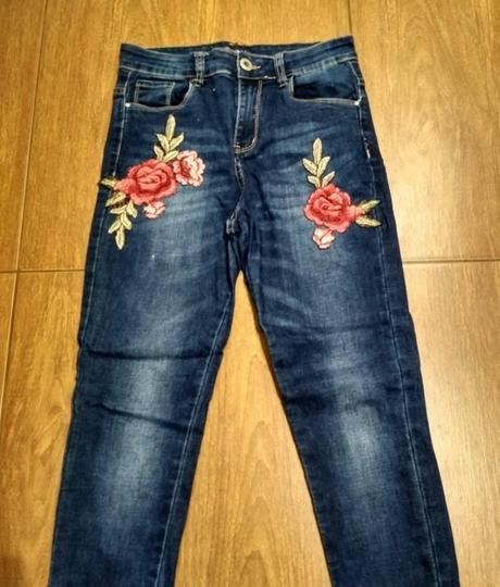 Vyšívané rifle, 36