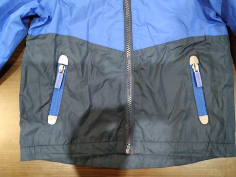 Prechodná vetrovka, 98