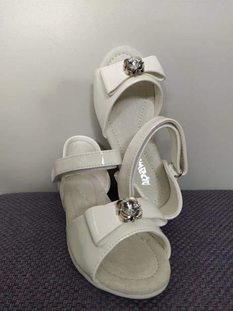 Sandálky, 26 / 27