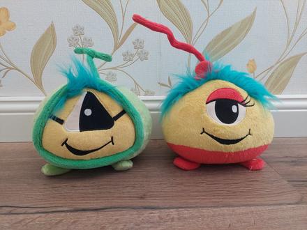 Farebné, mäkké a veľké hračky,