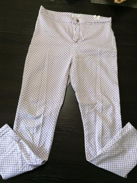 Strečove nohavice, sinsay,40