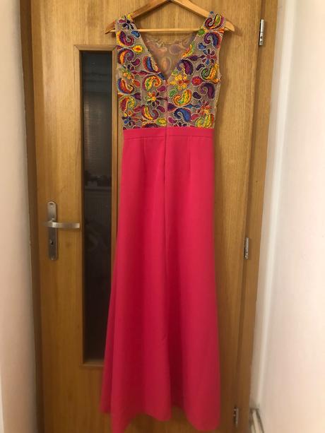 Predám dámske spoločenské šaty, s