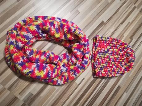 Set šál a čiapka, 