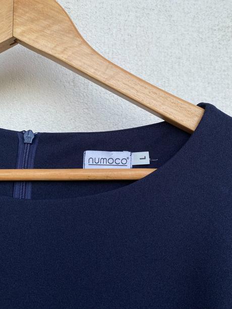 Spoločenské krátke šaty s volánovými rukávmi, m