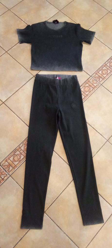 Krásny rebrovany sivý set, l