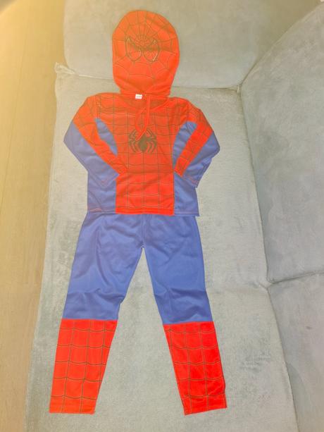 Kostým spiderman,