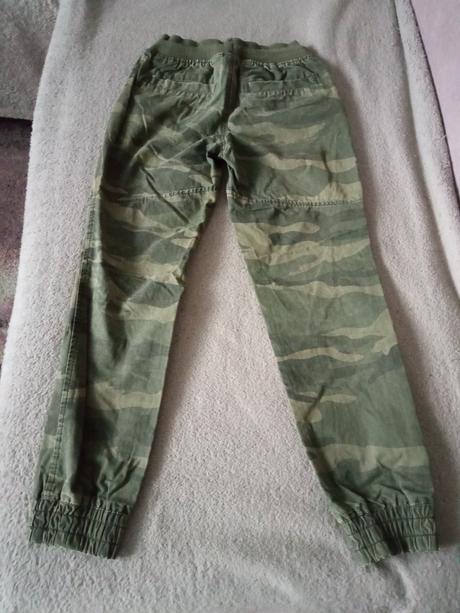 Nohavice, chapter young,146