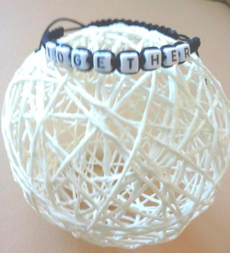 Náramky pre zaľúbených, 