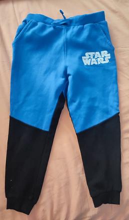 Tepláky star wars 122, sinsay,122