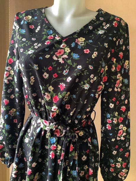 Krasne šaty shein, 38 / 40 / m