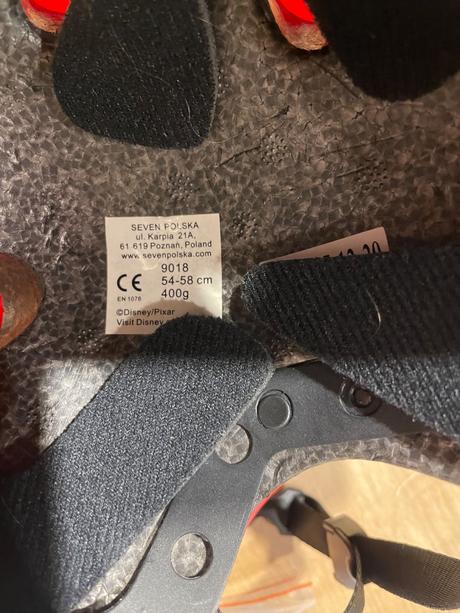 Helma na bicykel mcqueen 54-58cm, s