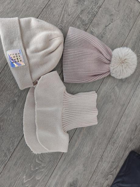 Zimné čiapky +nákrčník vsetko spolu, 52