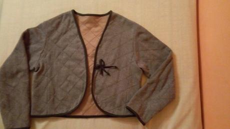 Bolerko a sukňa, 164