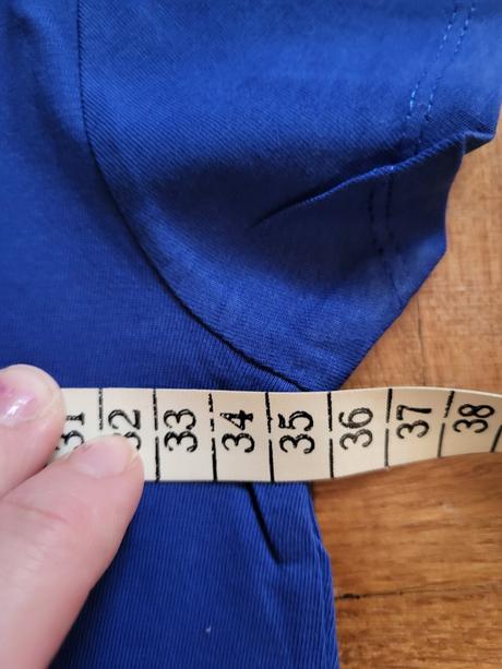 Tričko + doporučené poštovné, 146