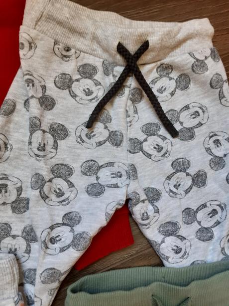 Tepláky mickey, f&f,62