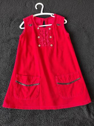 Červené šaty 104, 104