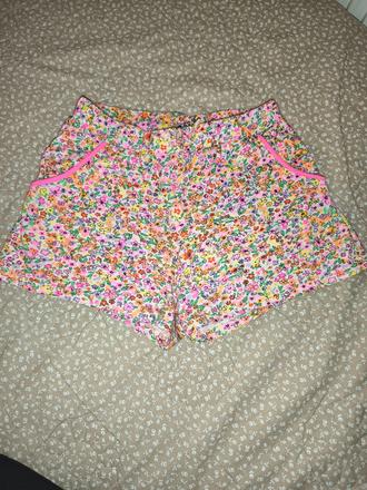 Dievčenské kraťasy, h&m,122