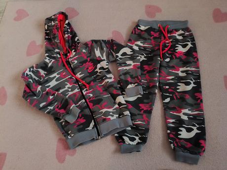 Teplakova suprava nike maskacova, nike,110