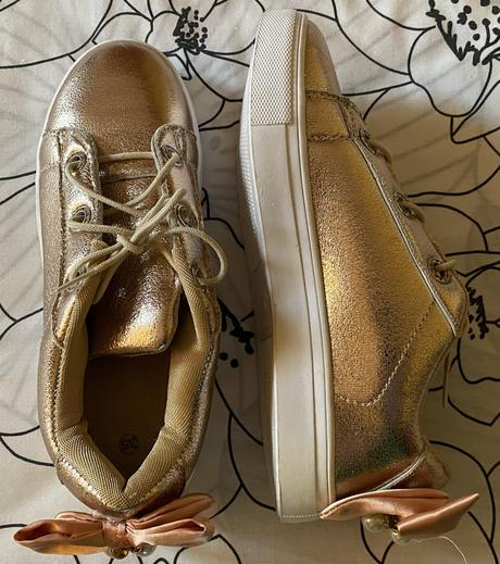 Zlaté topánky - tenisky v. 35, 35