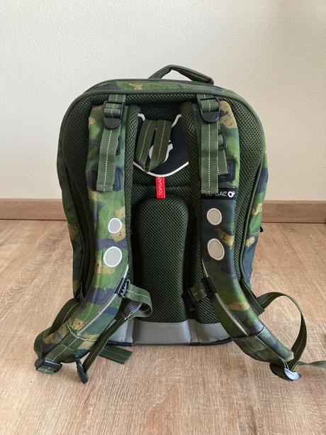 Predam skolsku tasku, 