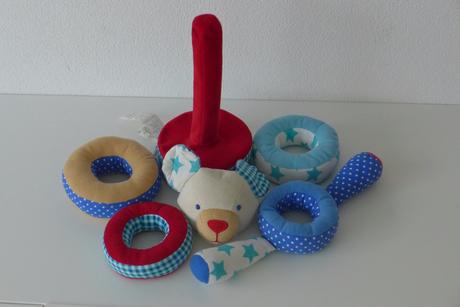 Tycka s kruzkami na navliekanie, 