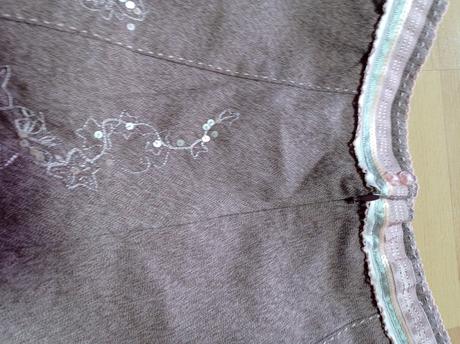 Krásna elegantná sukňa, 134