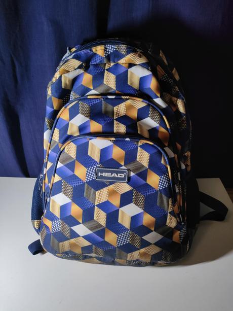 Univerzálny školský batoh, 