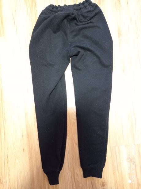 Tepláky, chapter young,134