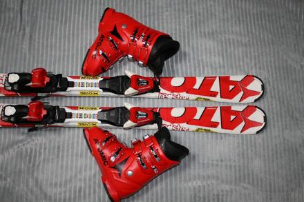 Lyže atomic rester , hadia koža, atomic,100-109 cm