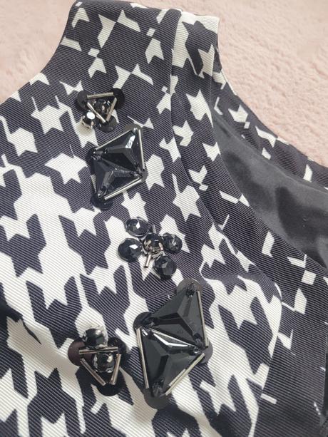 Šaty 46, stradivarius,46