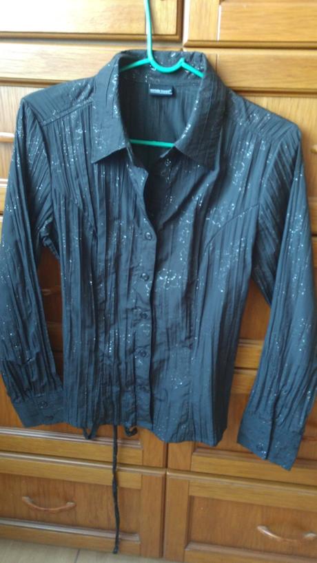 Nádherná blúzka, 38