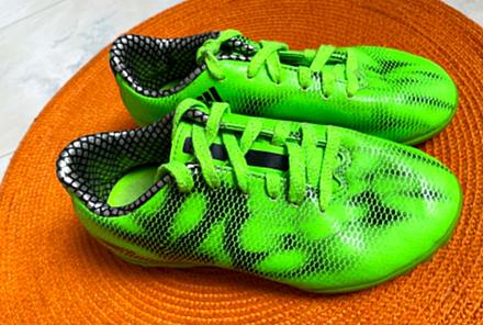 Neónkové halovky adidas 26/27, adidas,26