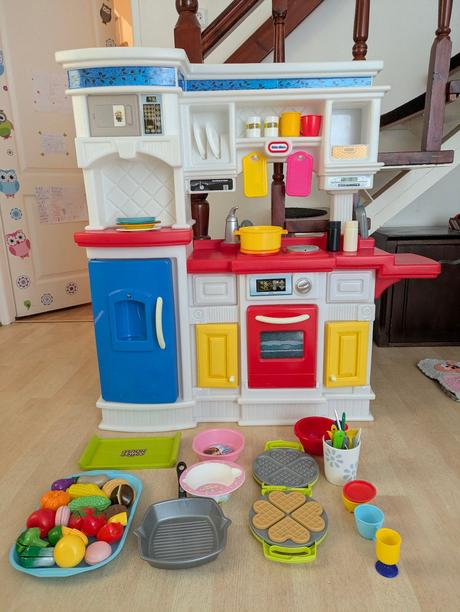Detská kuchynka s množstvom extra doplnkov, 