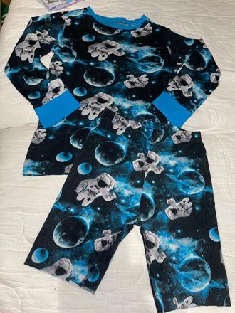 Vesmírne pyžamko, h&m,116