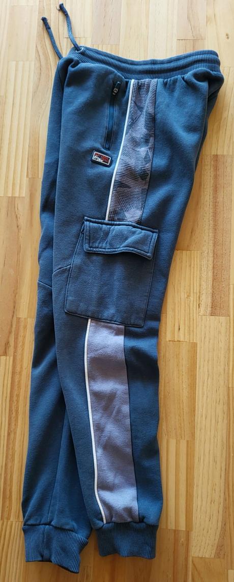 Tepláky nutmeg na 10-11 rokov, nutmeg,140